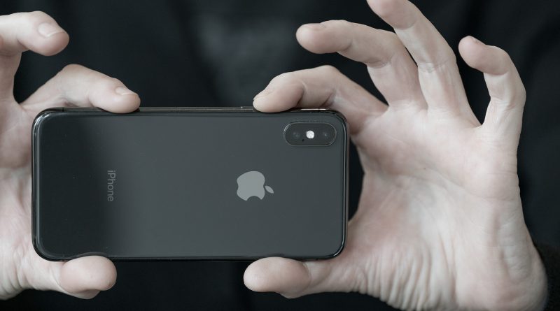 iPhone X